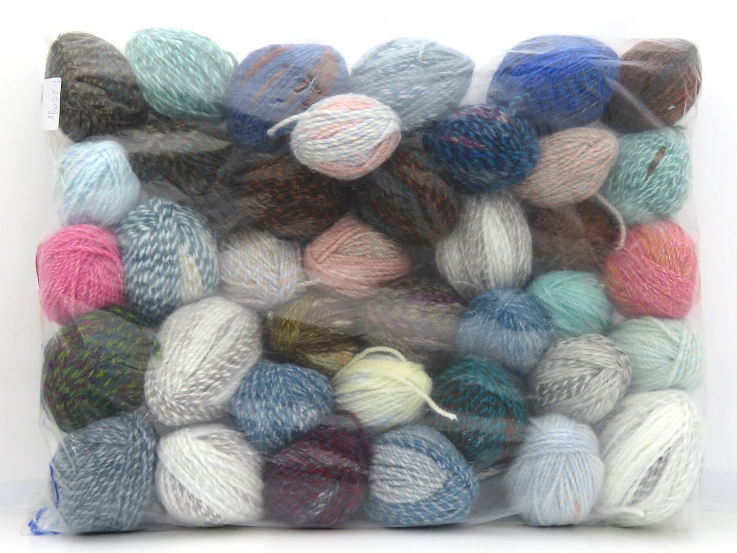 Mixed Lot Multicolor Self Striping Leftover Yarns fnt2-83049