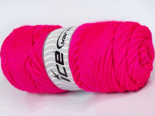 Beaumont SuperBulky Acrylic Yarn - Perfect for Quick Winter Projects