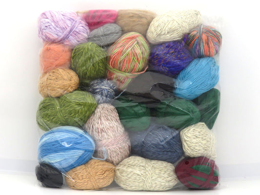 Mixed Lot Multicolor Leftover Yarns fnt2-83420