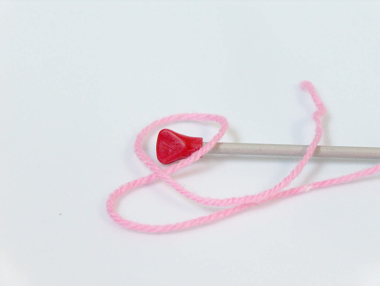 Baby Batik Pink Shades, White Sku:fnt2-29602