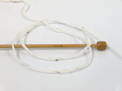 Favorite Tweed White, Brown Shades Sku:fnt2-59758