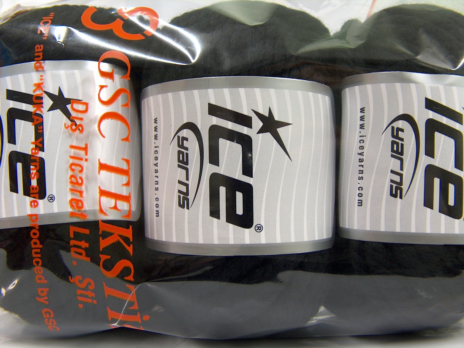 Jumbo Pure Wool Black fnt2-68002