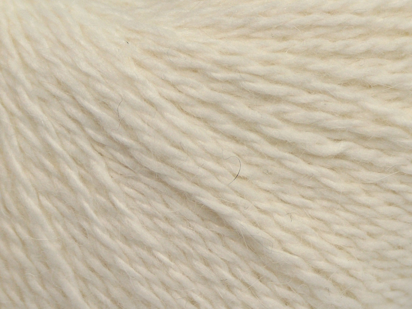Angora Cashmere White fnt2-68754