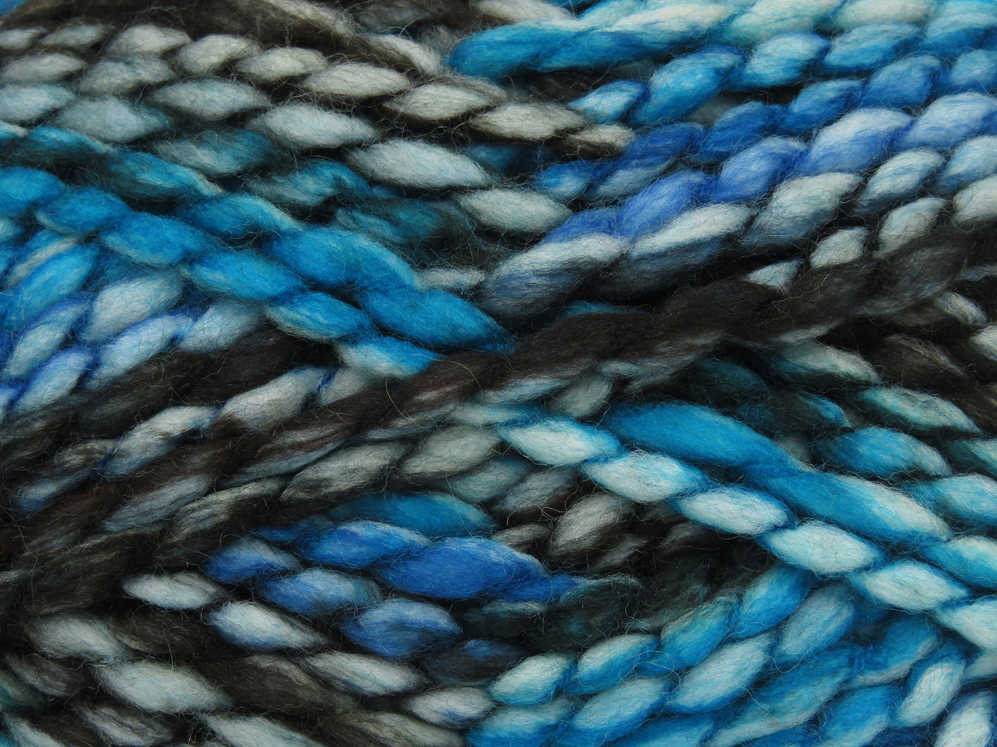 Alpine Wollfarbe