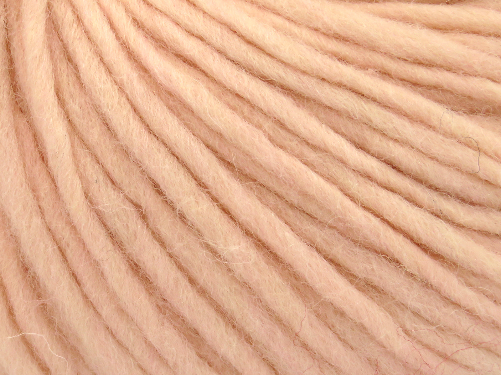 Pure Wool Bulky Light Salmon fnt2-78038