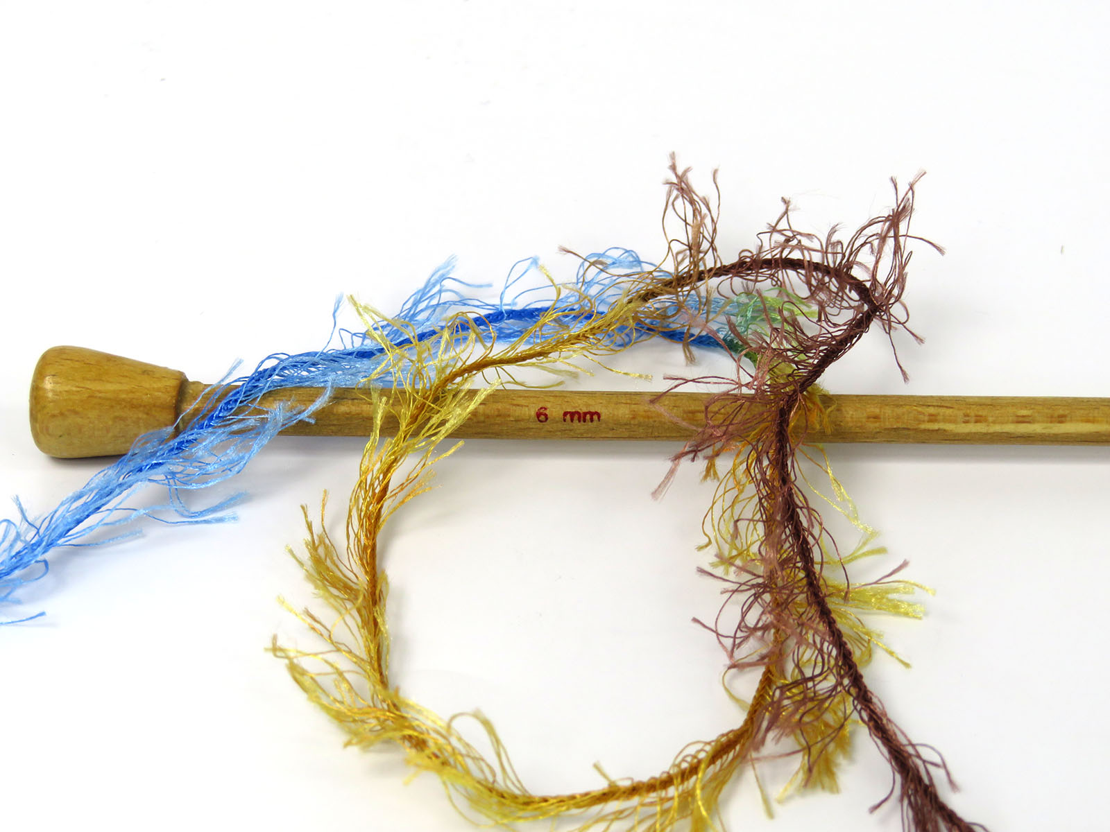 Eyelash Rainbow Brown, Blue, Yellow, White fnt2-80535