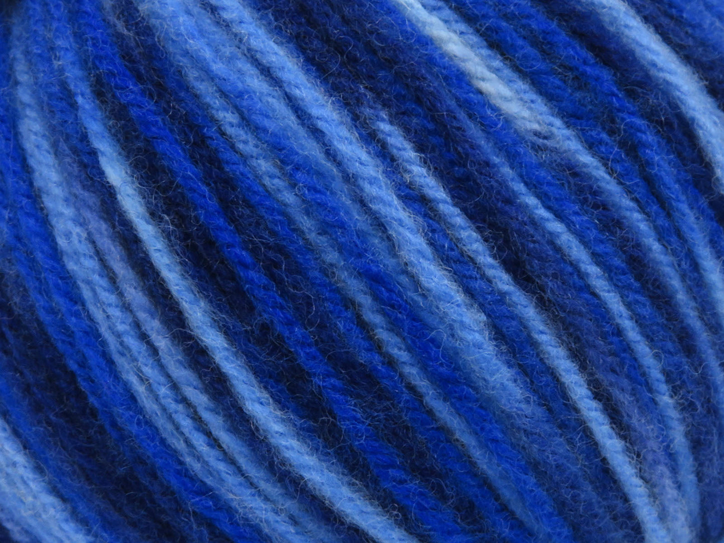 Wolle Varicolor Kammgarn