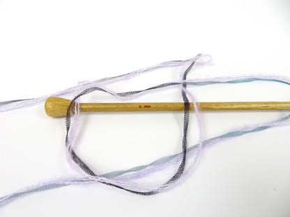 Toucan Lilac Shades, Grey, Turquoise fnt2-82767