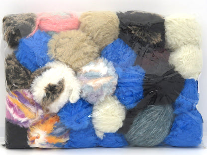 Soft Leftover Yarns Mixed Lot fnt2-83903