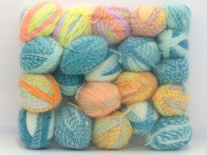 Mixed Lot Multicolor Leftover Self Striping Yarns fnt2-84510